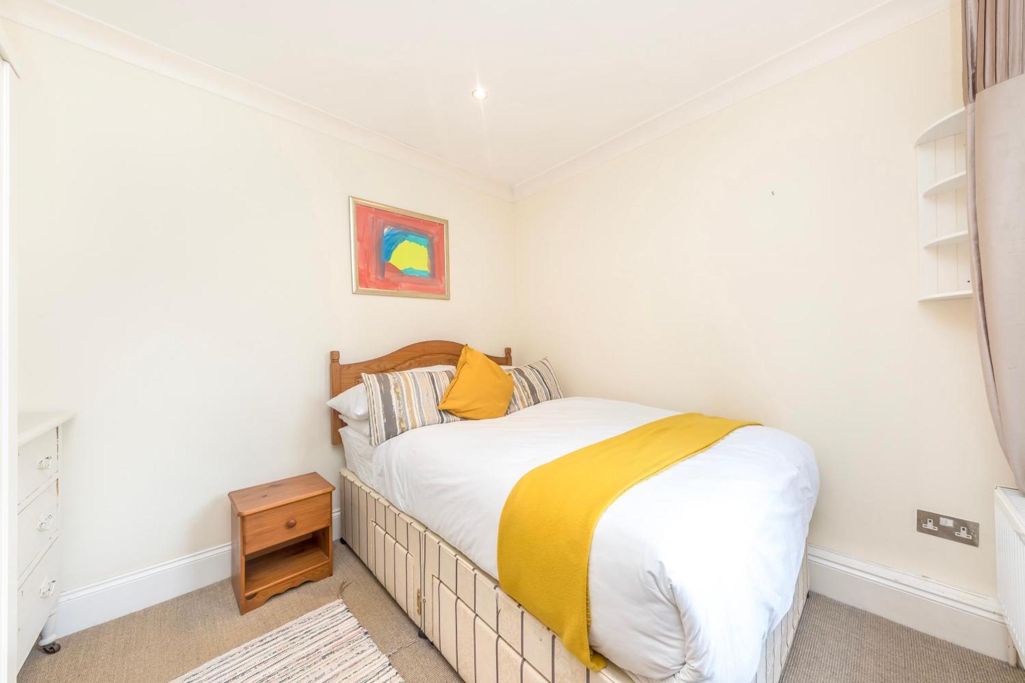 Victorian Charm: Spacious 3-Bed Near London Attractions Villa Exterior photo